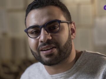 يعني إيه اشتراكية ؟ يعني كأنك عامل جمعية :D