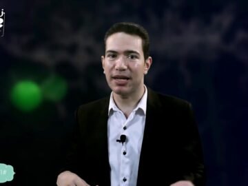 المفصحاتي والشاعر فاروق جويدة وجل من لا يسهو :D