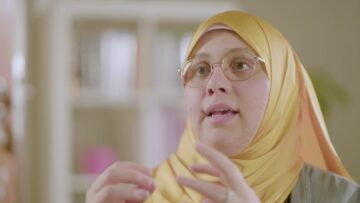 لكل أب و أم ماشين علي نظام قاراطاي و بيمشوا ولادهم عليه