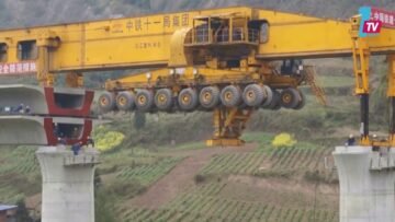 آلة ضخمة لبناء الجسور بالصين في أقل وقت ممكن